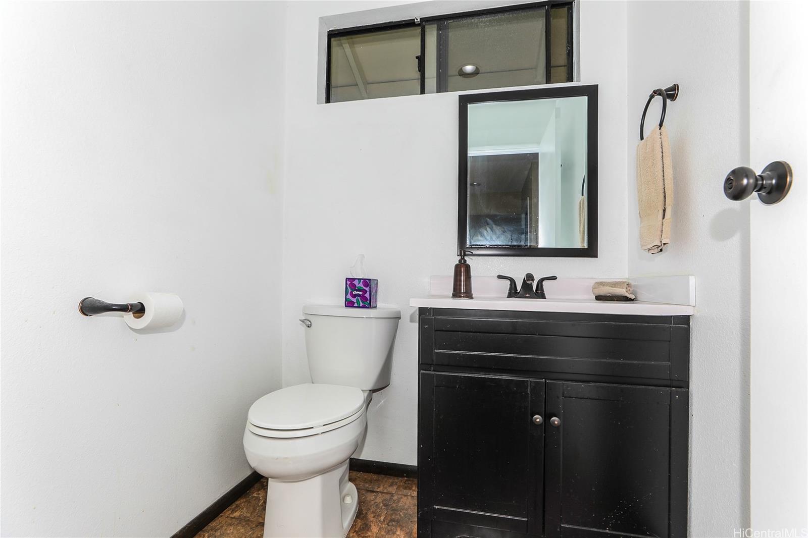 47-766  Kamehameha Hwy Kaalaea, Kaneohe home - photo 13 of 22