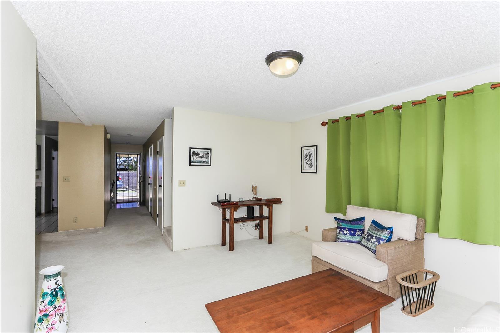 47-766  Kamehameha Hwy Kaalaea, Kaneohe home - photo 3 of 22