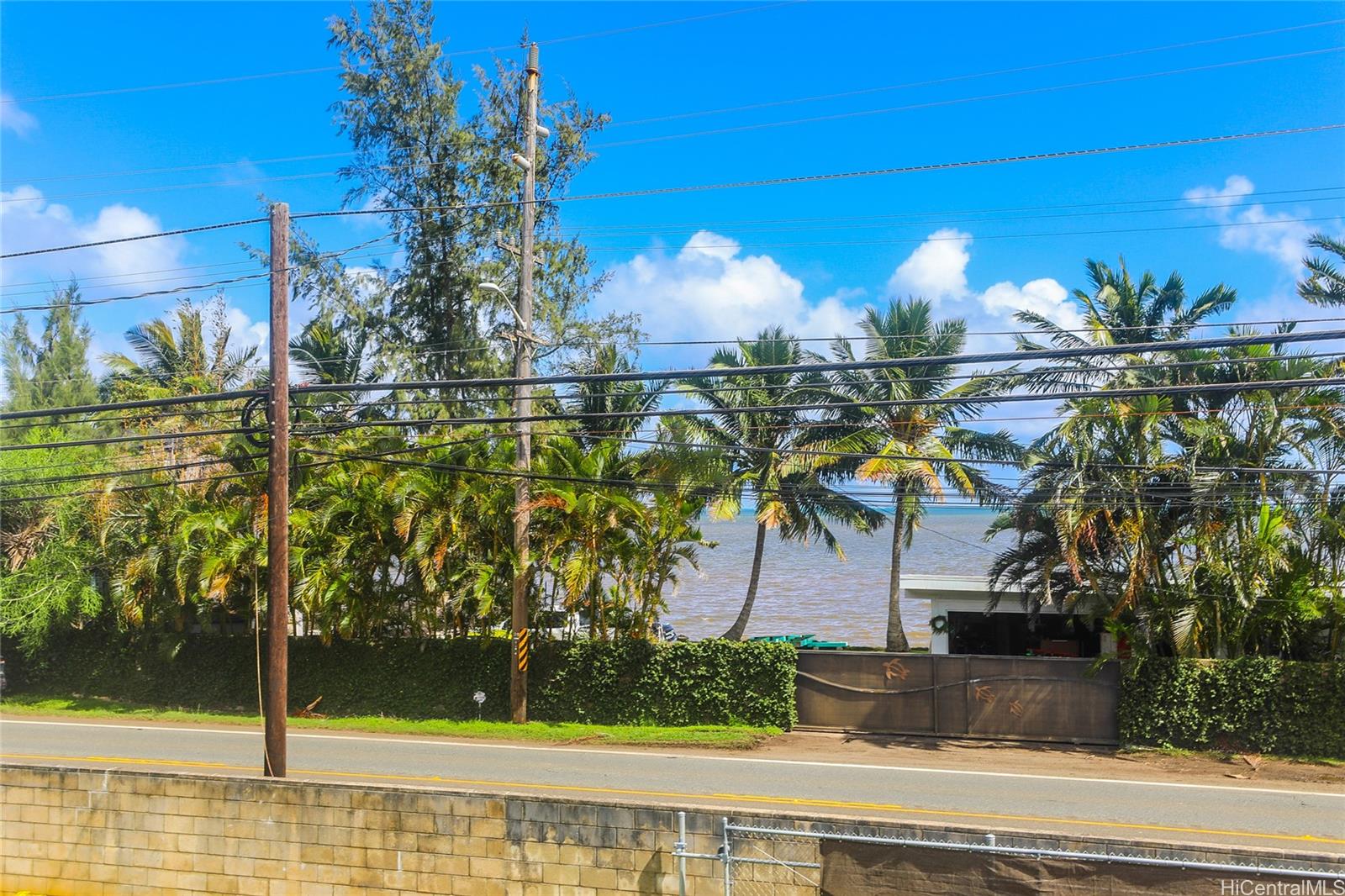 47-766  Kamehameha Hwy Kaalaea, Kaneohe home - photo 7 of 22