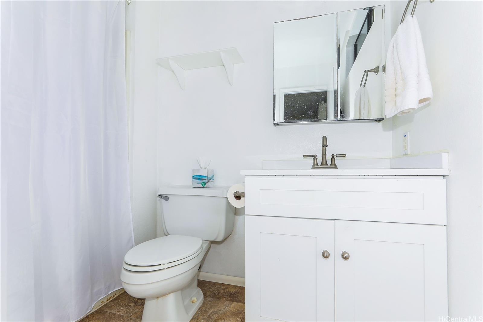 47-766  Kamehameha Hwy Kaalaea, Kaneohe home - photo 10 of 22