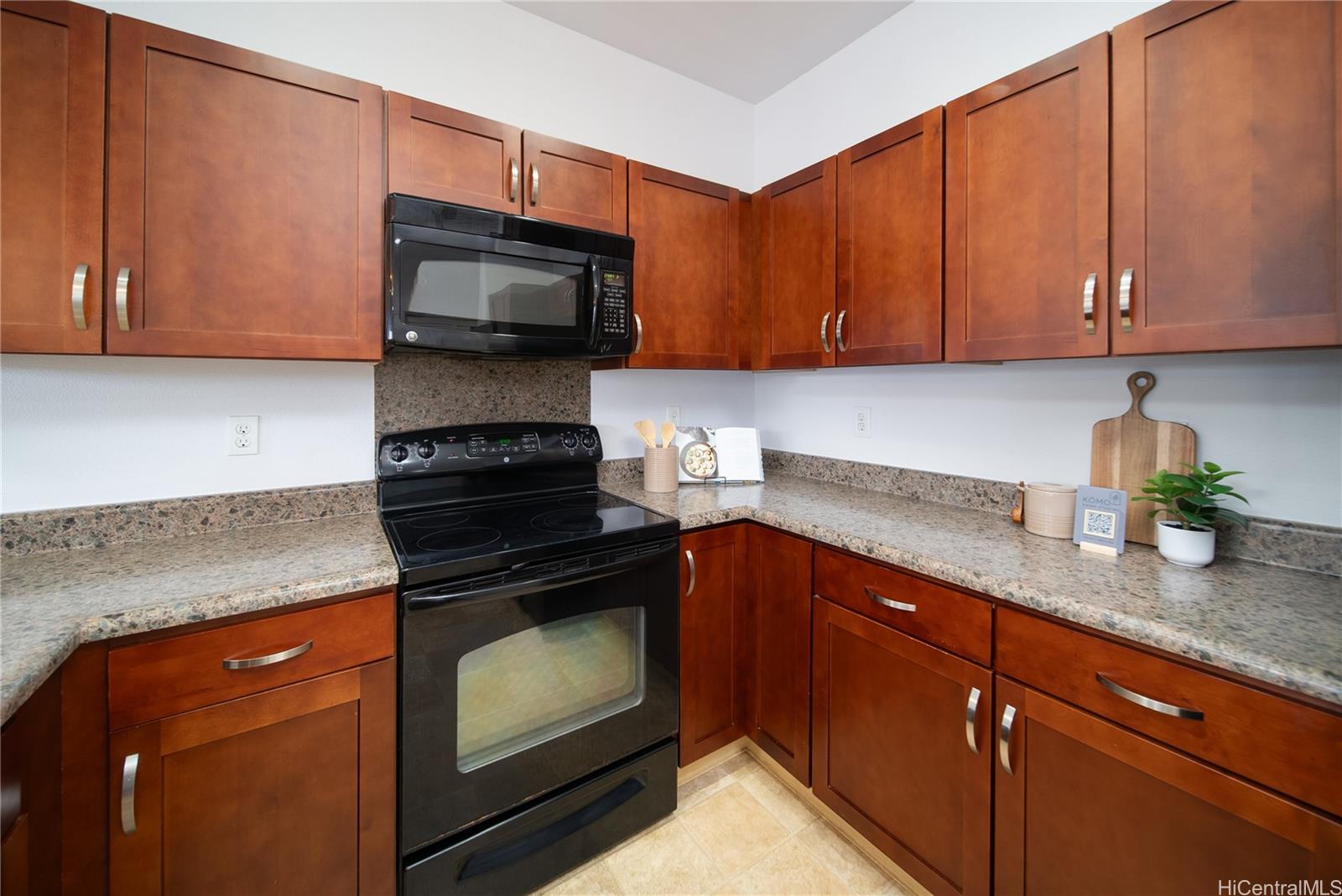 Mehana at Kapolei townhouse # 107, Kapolei, Hawaii - photo 9 of 25