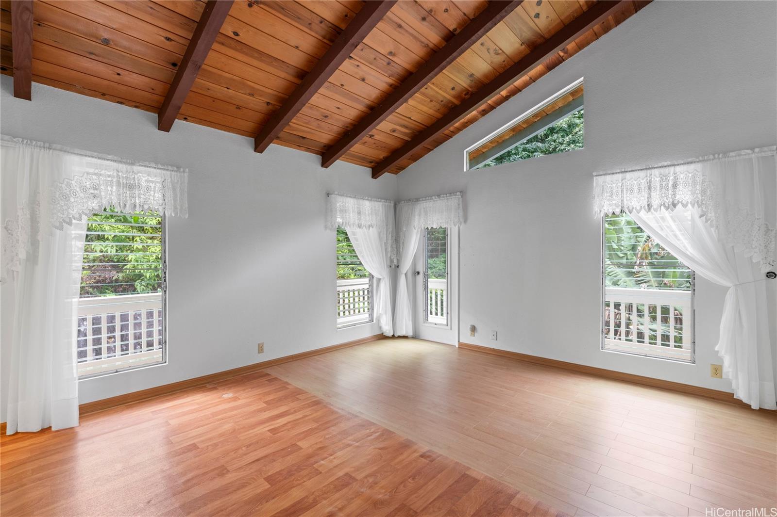 47-800  Ahuimanu Road Ahuimanu Area, Kaneohe home - photo 14 of 25