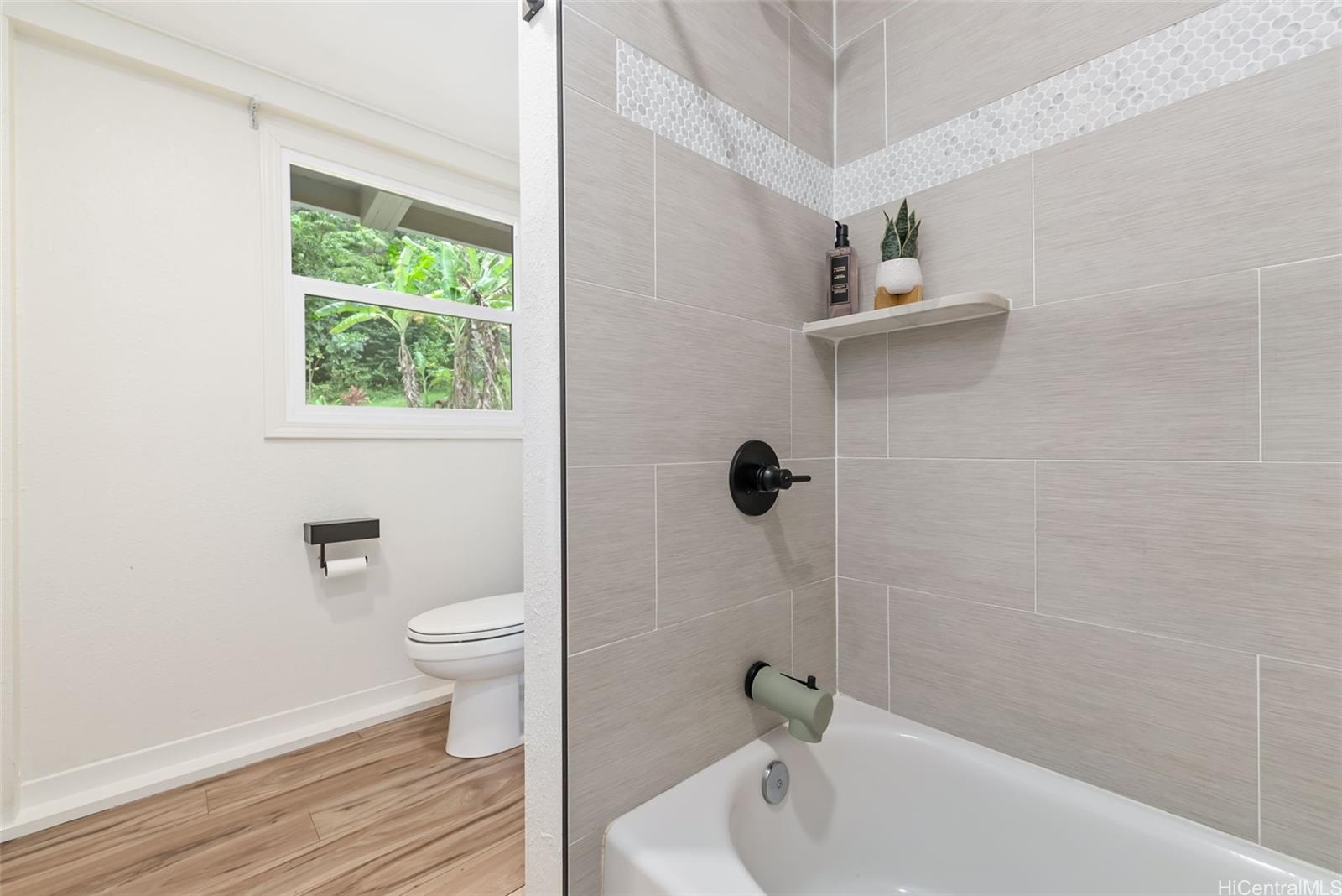 47-806  Ahuimanu Road Ahuimanu Area, Kaneohe home - photo 13 of 19