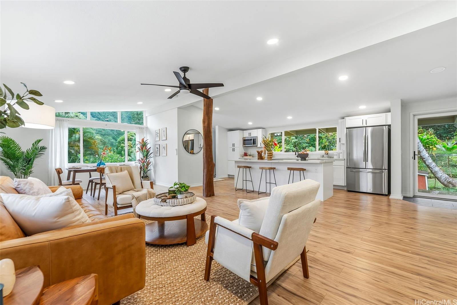 47-806  Ahuimanu Road Ahuimanu Area, Kaneohe home - photo 3 of 19