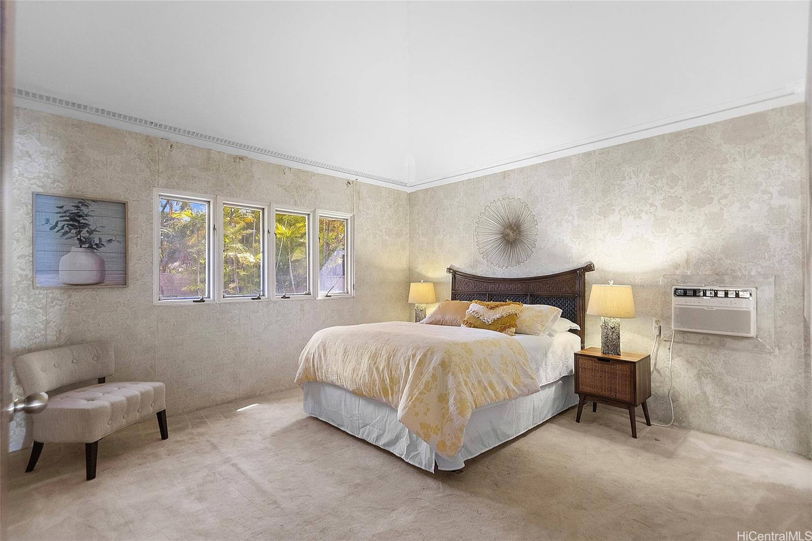 4781  Aukai Ave Kahala Area, Diamond Head home - photo 13 of 24