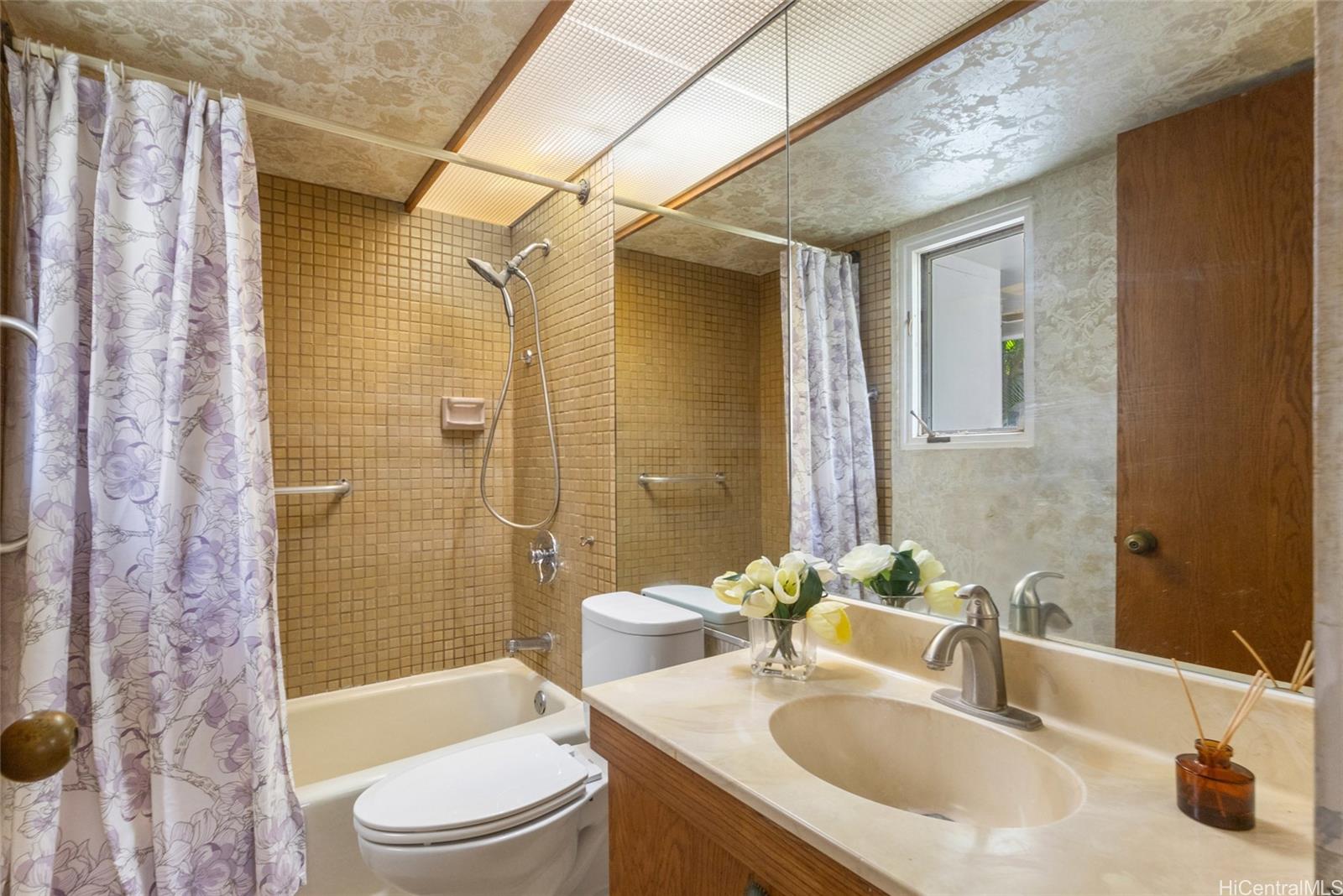 4781  Aukai Ave Kahala Area, Diamond Head home - photo 14 of 24