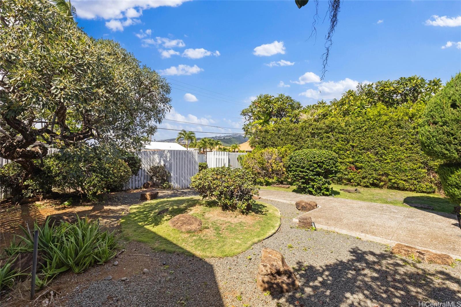 4781  Aukai Ave Kahala Area, Diamond Head home - photo 17 of 24