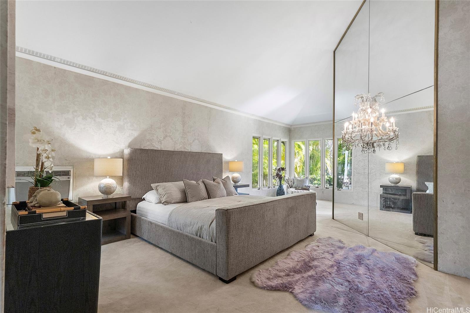 4781  Aukai Ave Kahala Area, Diamond Head home - photo 10 of 24