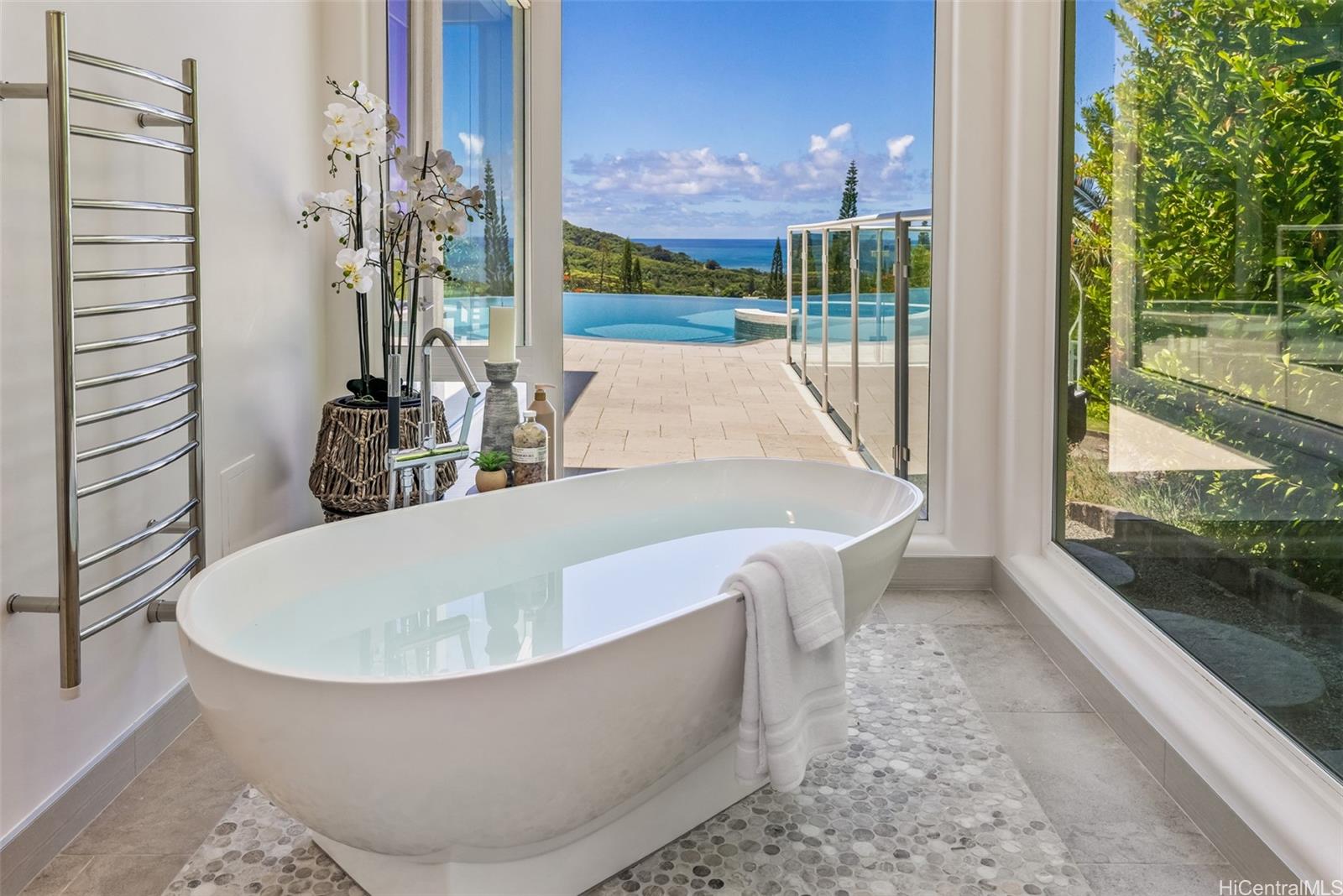 47-958  Kamakoi Road Kaalaea, Kaneohe home - photo 17 of 25