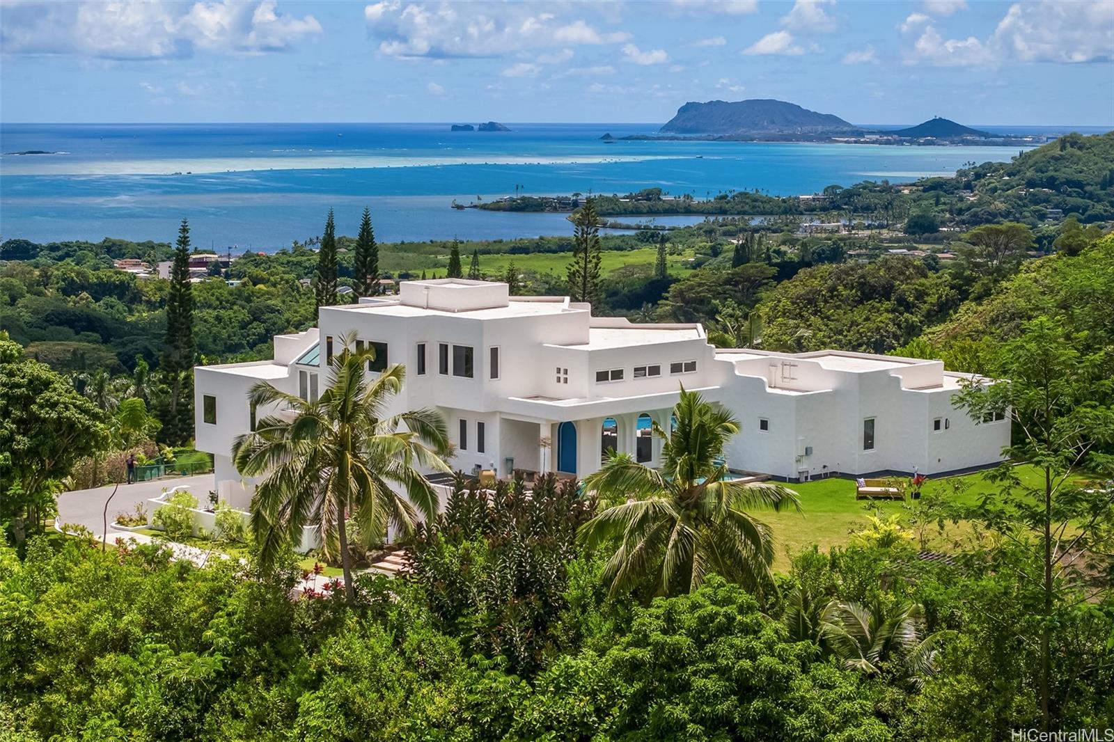 47-958  Kamakoi Road Kaalaea, Kaneohe home - photo 3 of 25