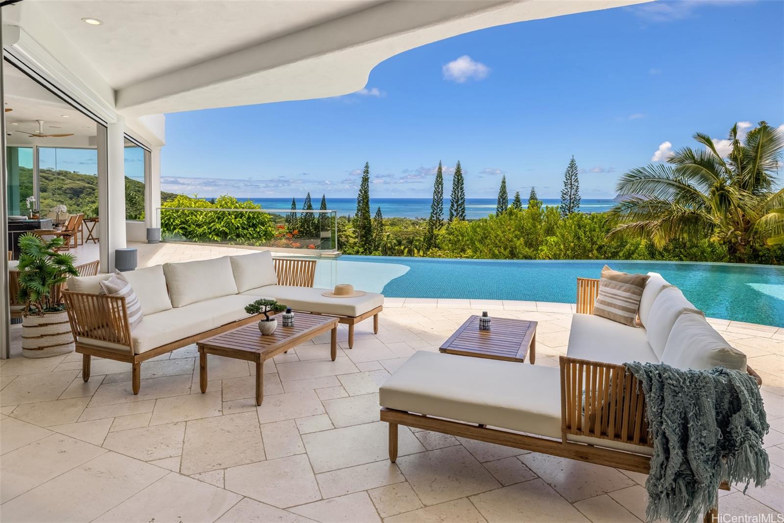 47-958  Kamakoi Road Kaalaea, Kaneohe home - photo 8 of 25