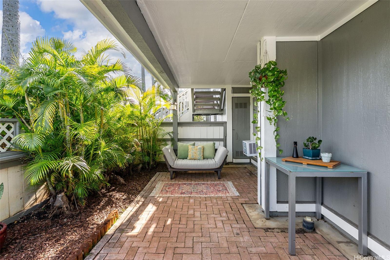 Crosspointe Community Assn. townhouse # 12G, Honolulu, Hawaii - photo 2 of 21