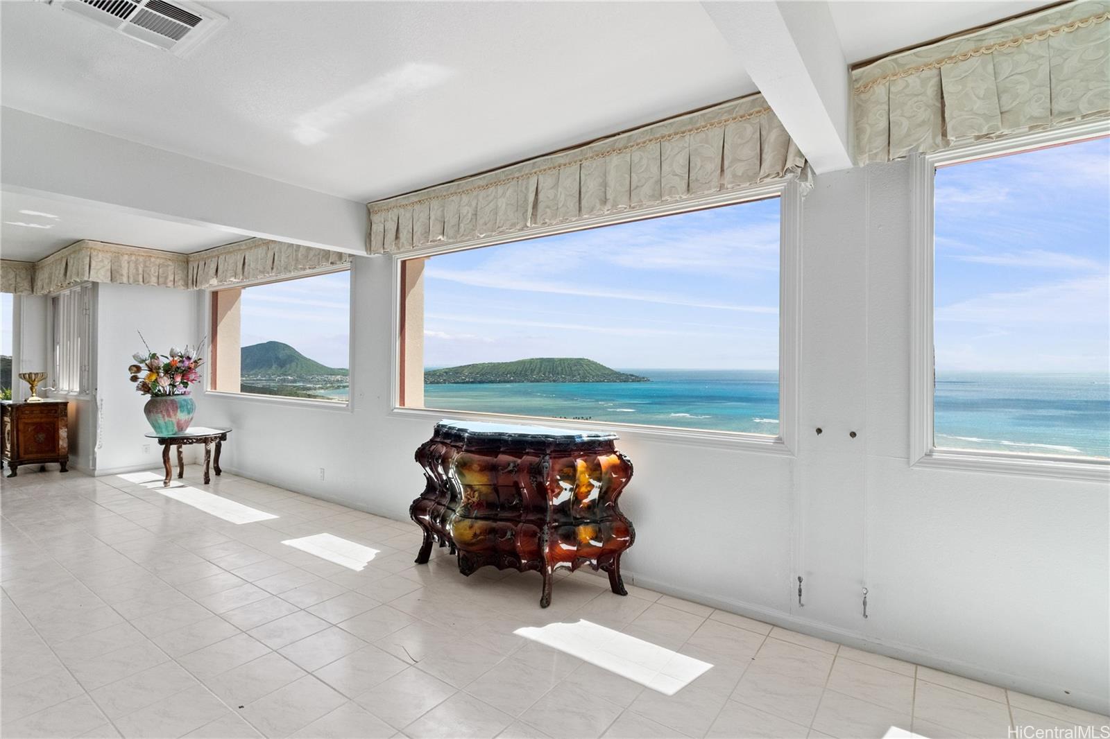 483  Maono Loop Hawaii Loa Ridge, Diamond Head home - photo 4 of 25