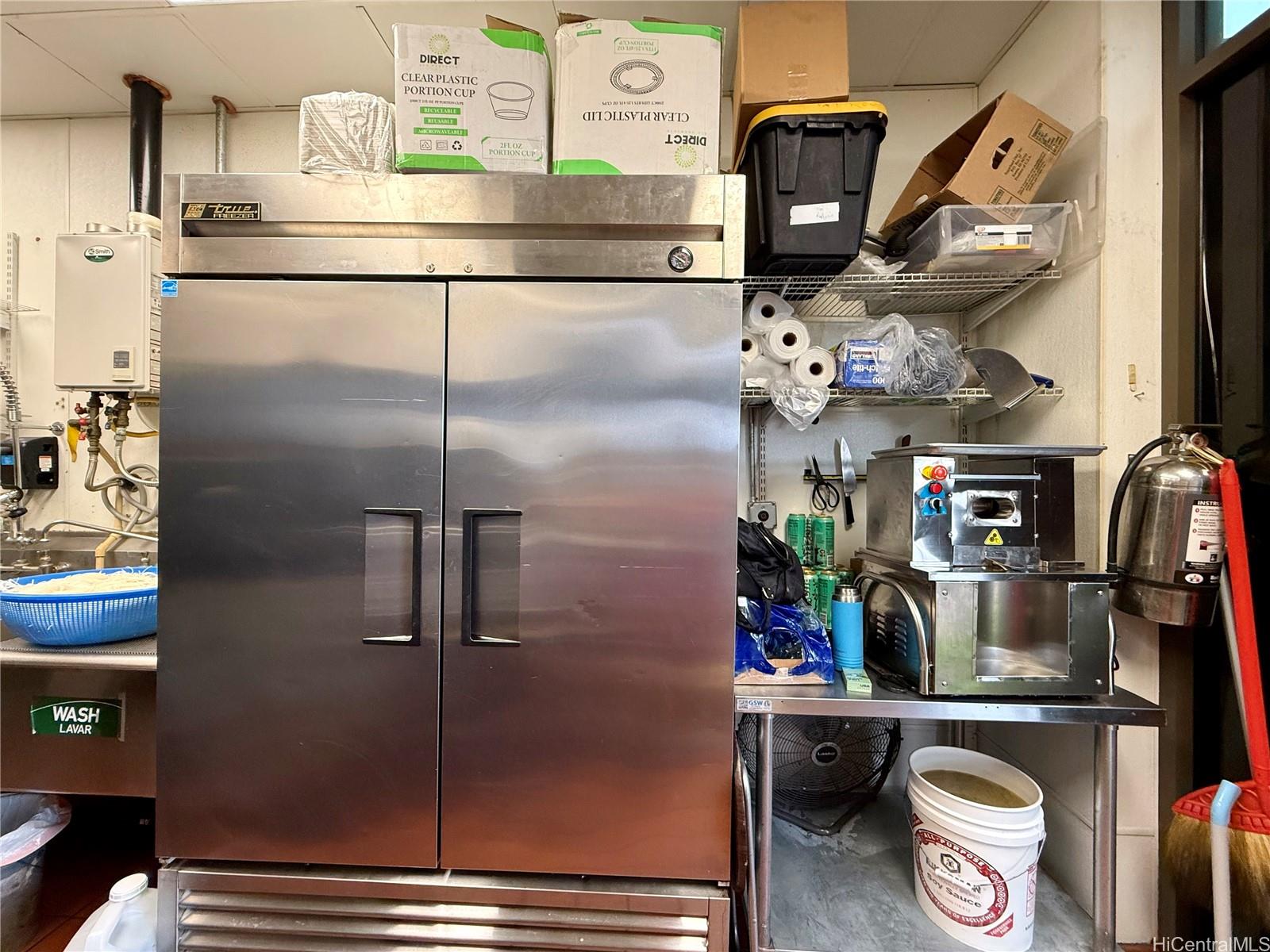 4850 Kapolei Pkwy   - photo 12 of 20