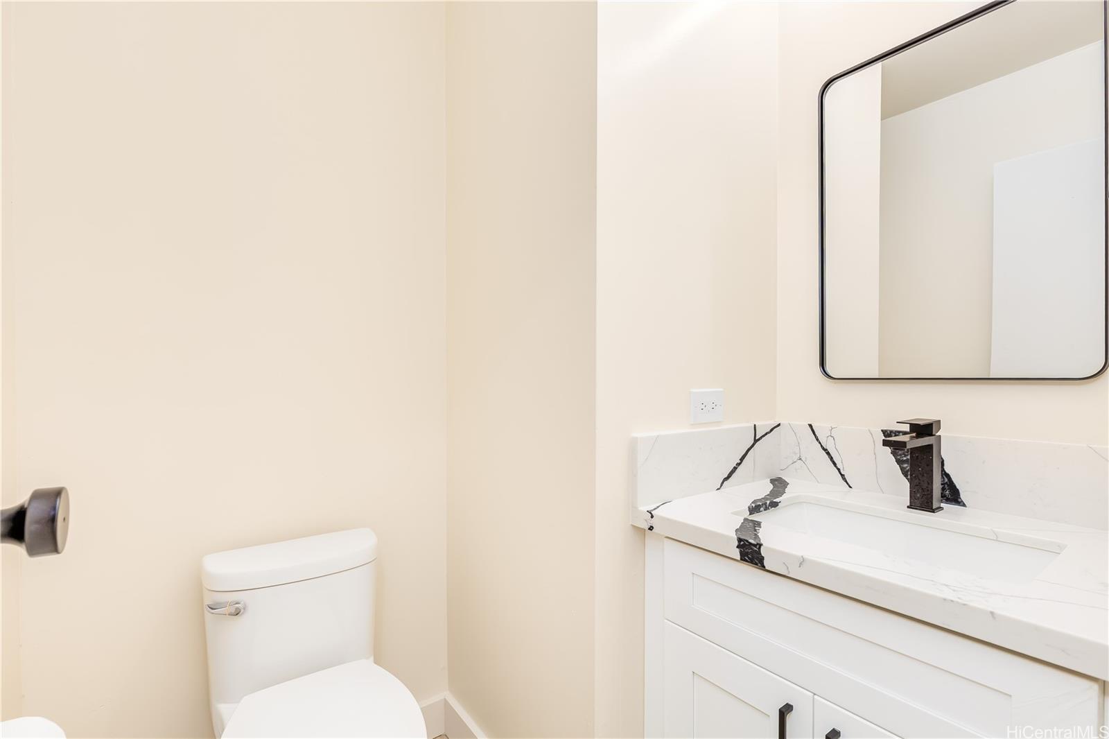 486 Kawaihae Street townhouse # C, Honolulu, Hawaii - photo 12 of 25