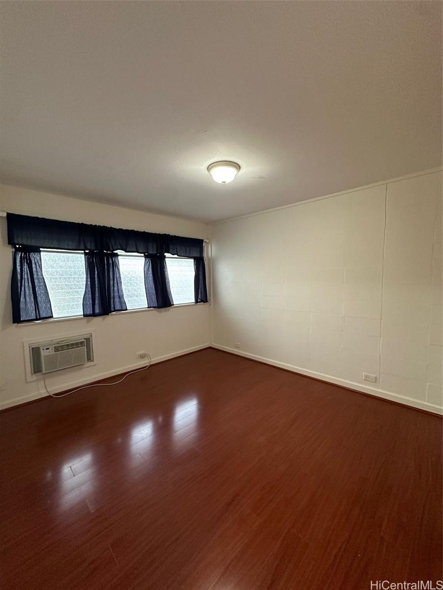 4894 Kilauea Ave HONOLULU - Rental - photo 6 of 11