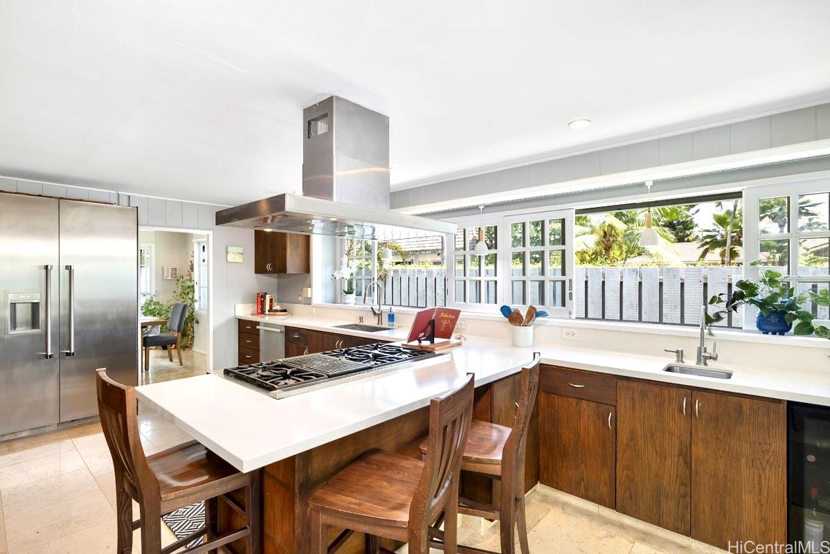 49  Pilipu Place Beachside, Kailua home - photo 6 of 25