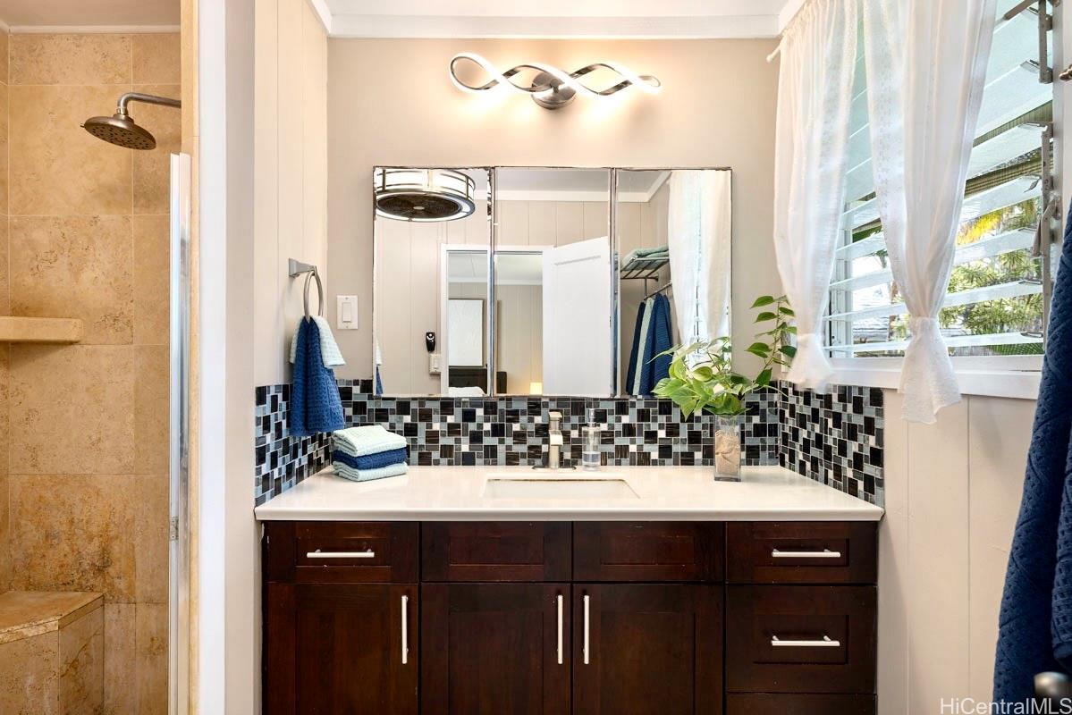 49  Pilipu Place Beachside, Kailua home - photo 10 of 25