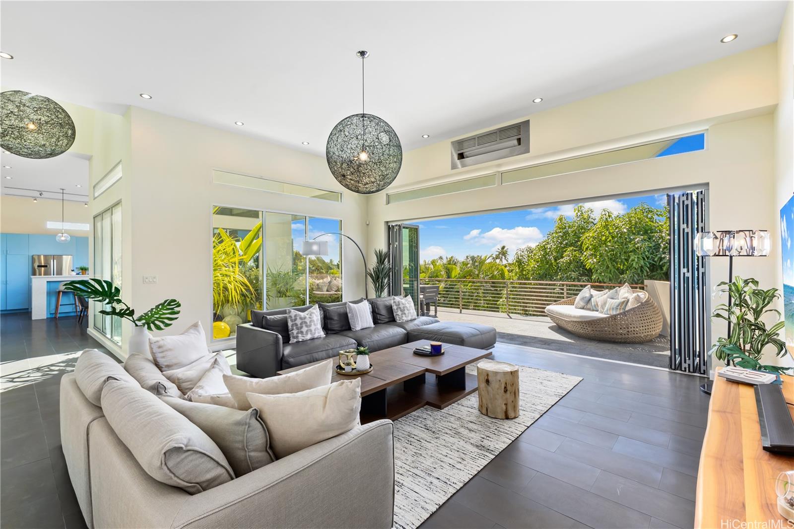 4914  Waa Street Waialae Iki, Diamond Head home - photo 2 of 23