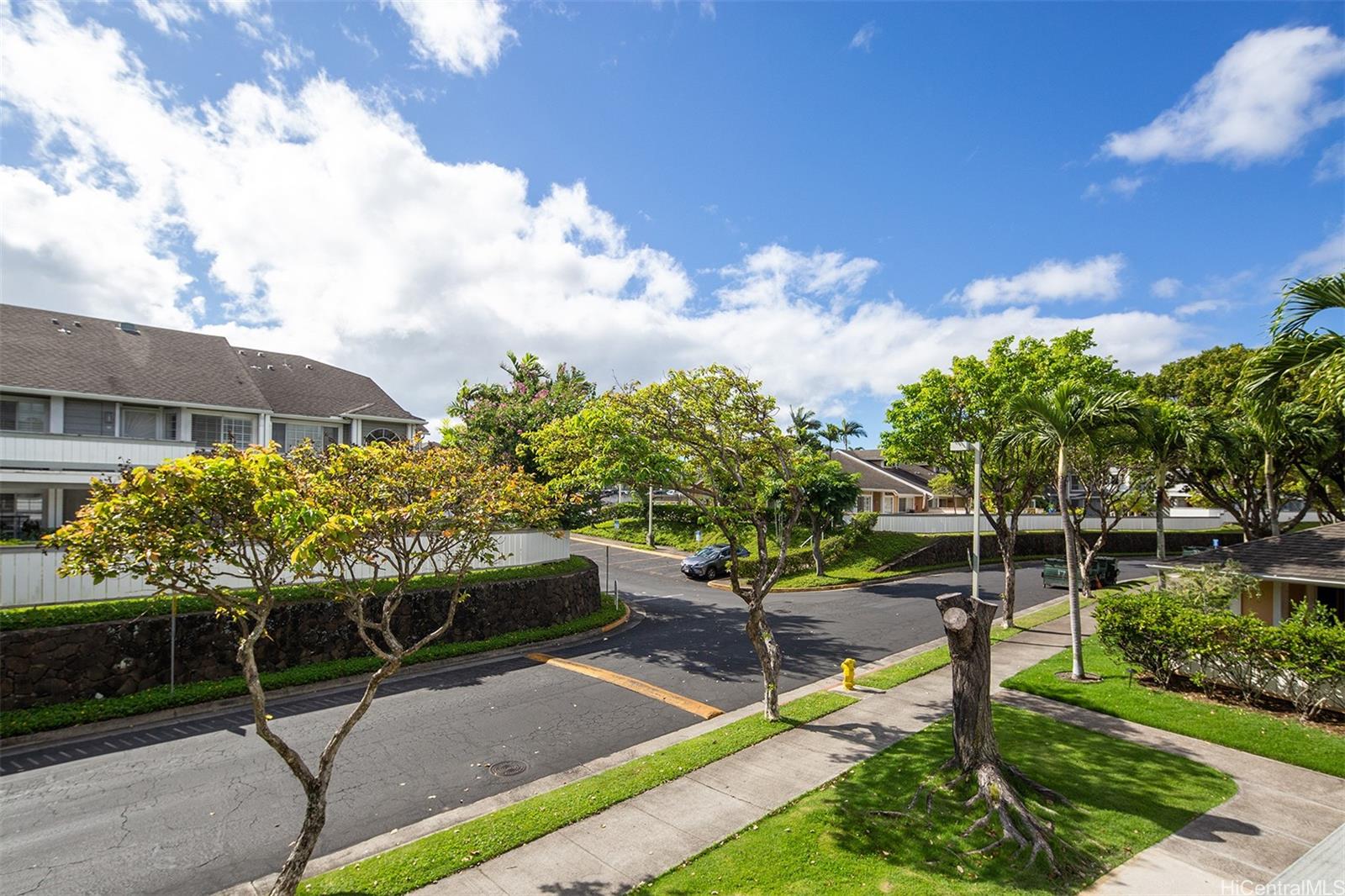 493 Mananai Place Honolulu - Rental - photo 10 of 16