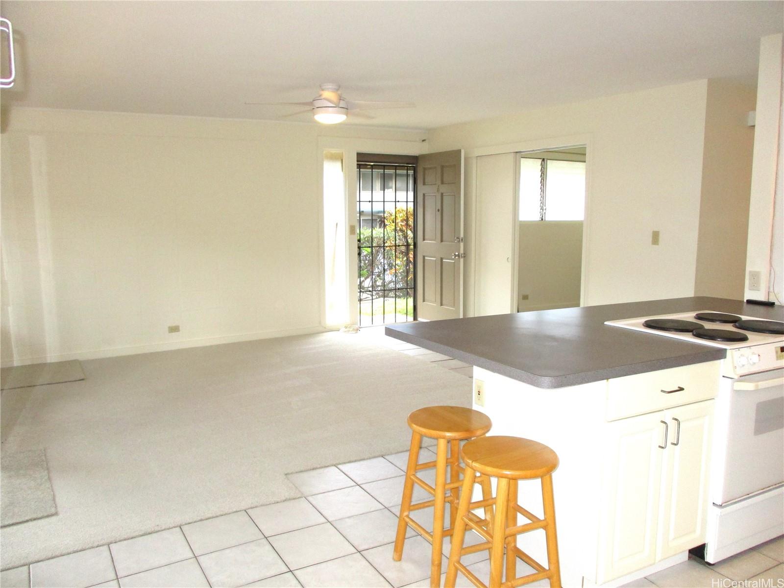 4940 Kilauea Ave Honolulu - Rental - photo 4 of 23