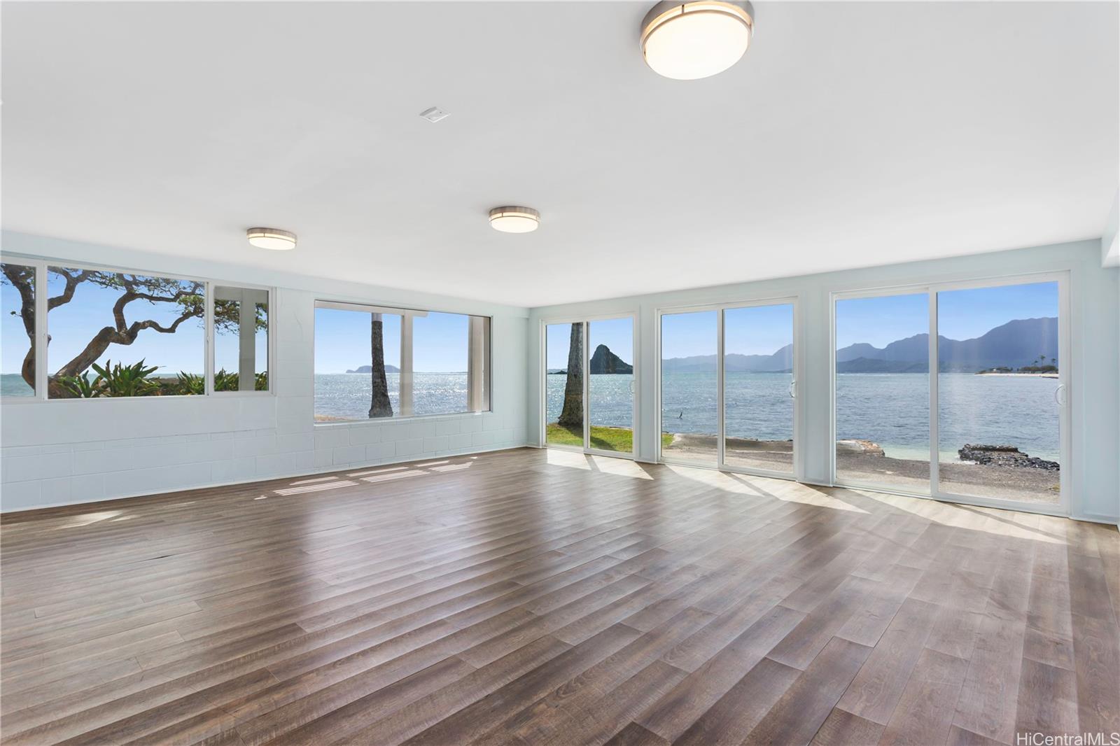 49-545  Kamehameha Hwy Kualoa Beach, Kaneohe home - photo 12 of 25