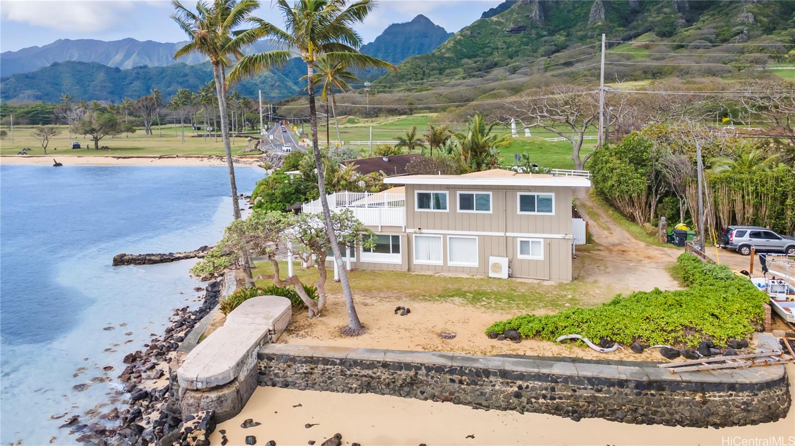 49-545  Kamehameha Hwy Kualoa Beach, Kaneohe home - photo 4 of 25