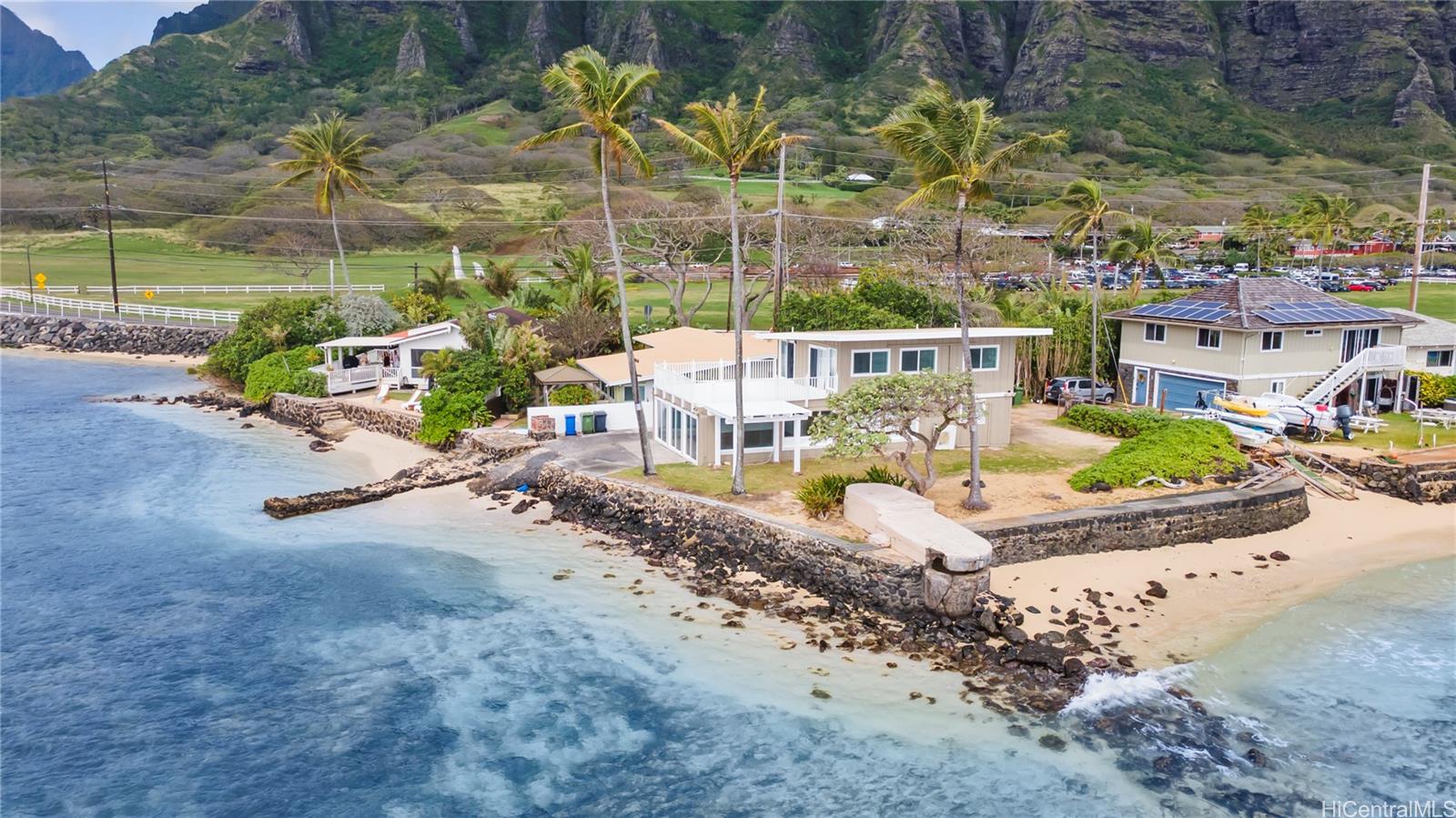 49-545  Kamehameha Hwy Kualoa Beach, Kaneohe home - photo 6 of 25