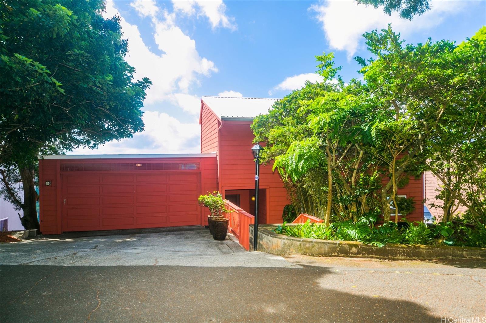 4959  Maunalani Circle Maunalani Heights, Diamond Head home - photo 3 of 25