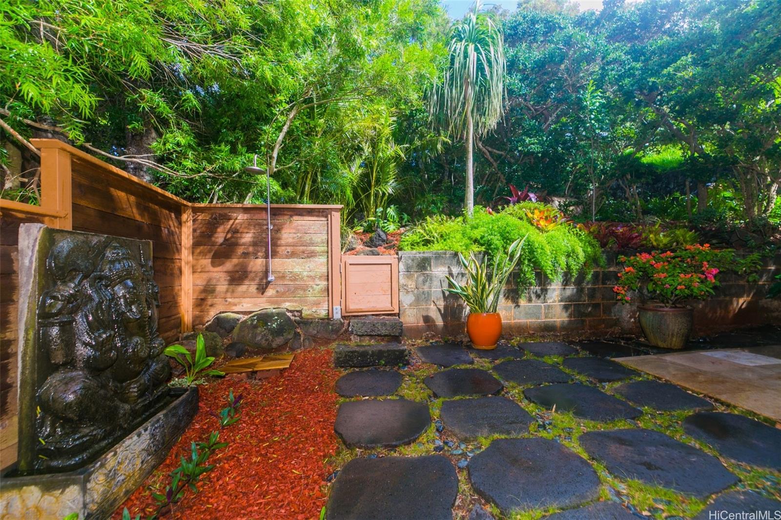 4959  Maunalani Circle Maunalani Heights, Diamond Head home - photo 22 of 25