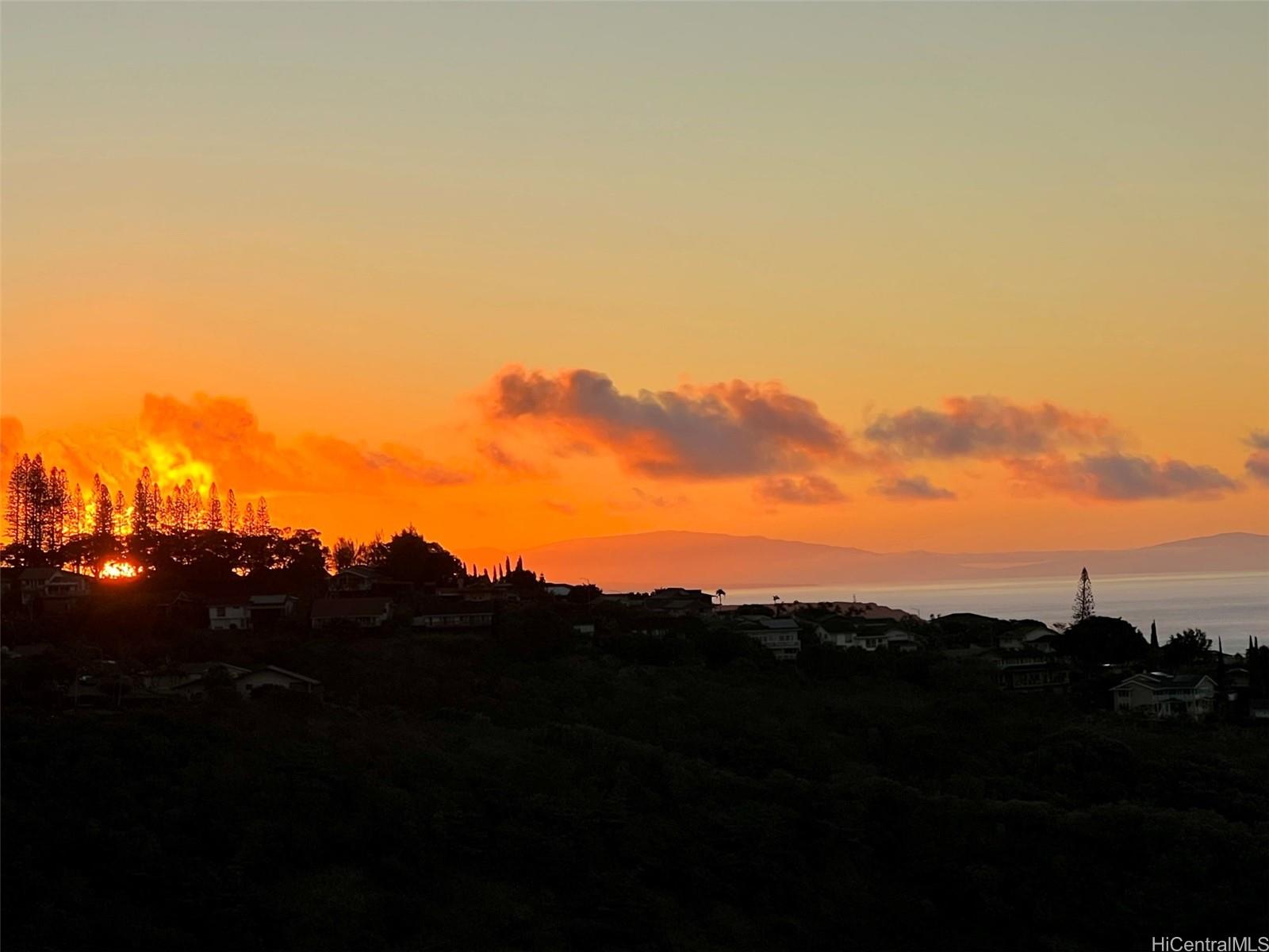 4959  Maunalani Circle Maunalani Heights, Diamond Head home - photo 5 of 25