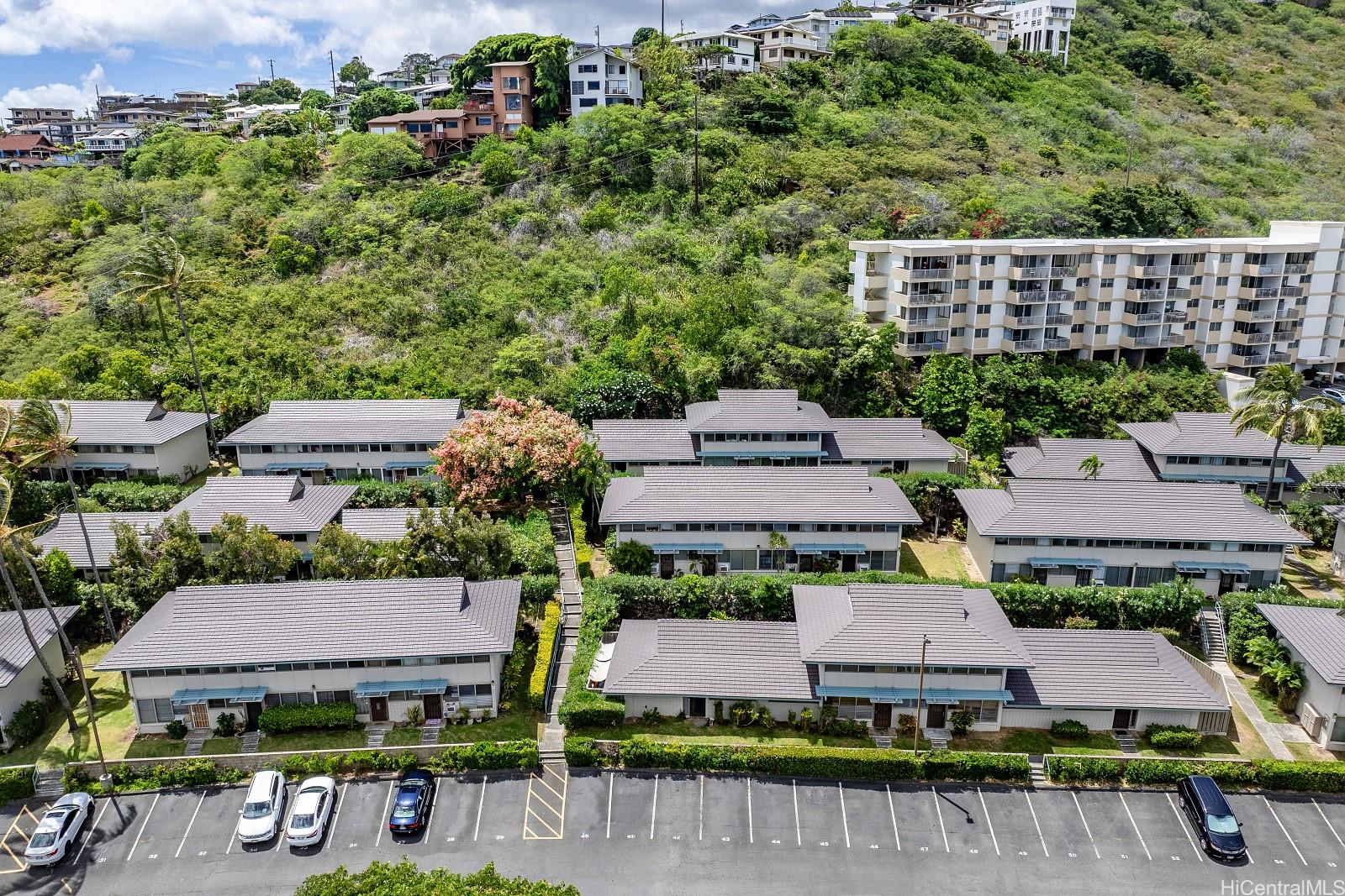 Waialae Gardens condo # 25, Honolulu, Hawaii - photo 13 of 17