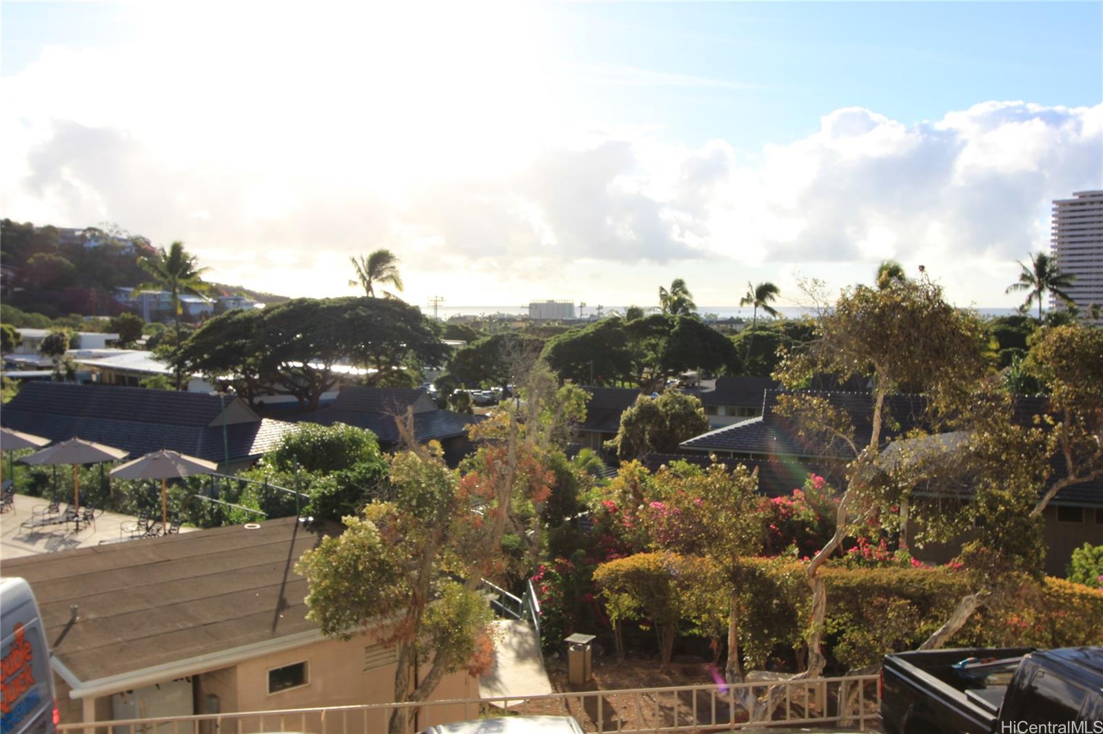 Waialae Gardens condo # 201, Honolulu, Hawaii - photo 14 of 17