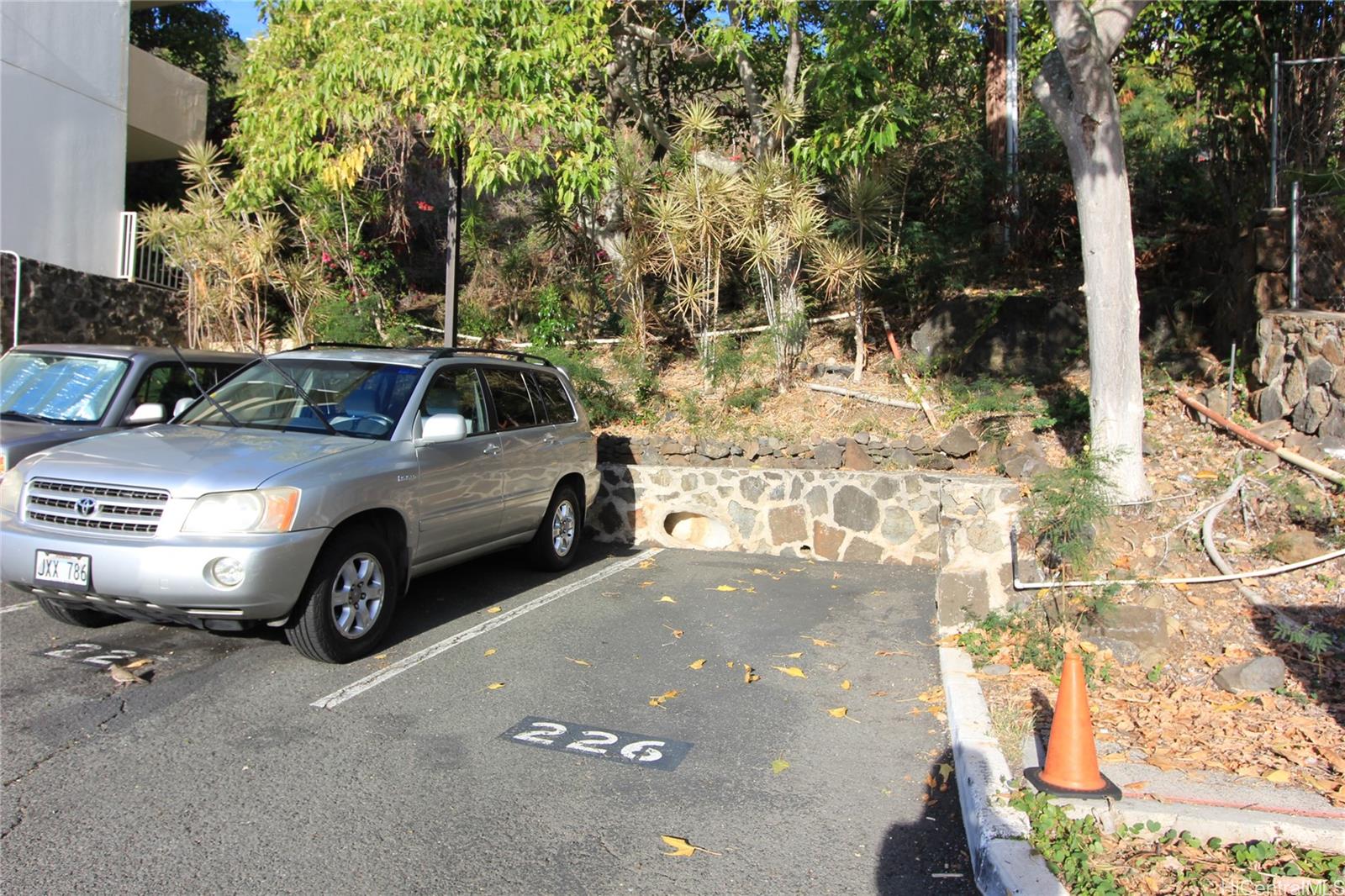 Waialae Gardens condo # 201, Honolulu, Hawaii - photo 16 of 17
