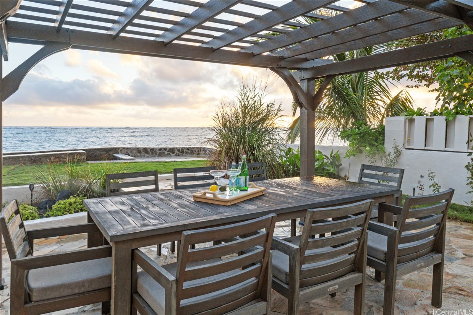 49-797  Kamehameha Hwy Kualoa Beach, Kaneohe home - photo 3 of 25