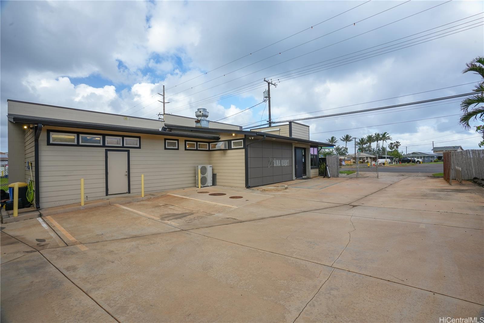 4-985 Kuhio Hwy Kapaa Kauai commercial real estate photo3 of 11