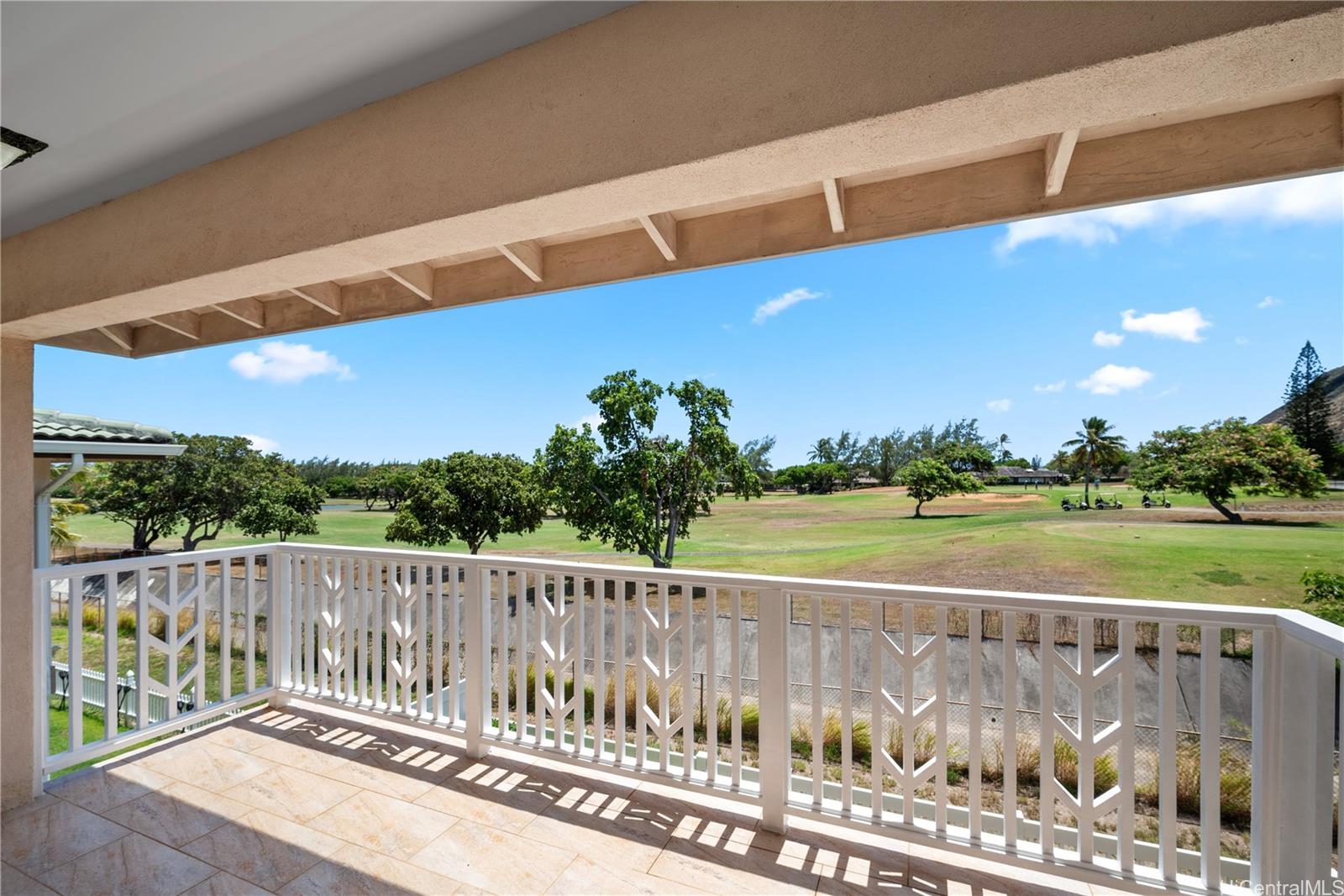 499  Kealahou Street Kalama Valley, Hawaii Kai home - photo 14 of 25