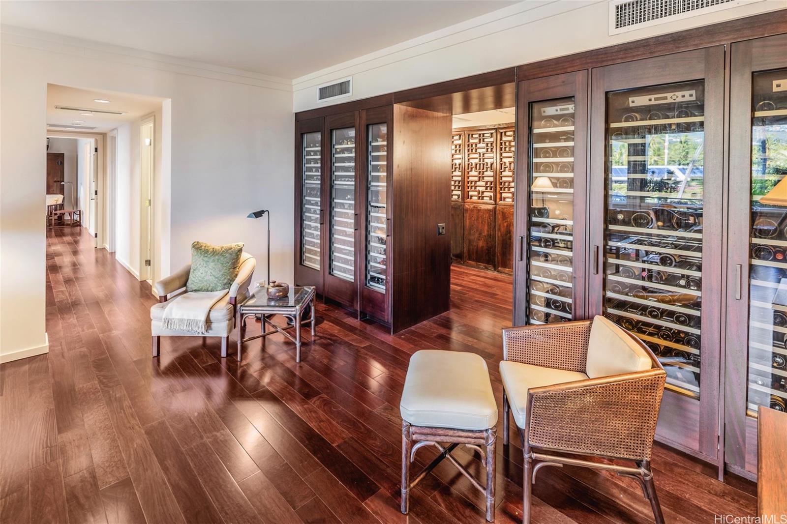 Kahala Beach condo # 101, Honolulu, Hawaii - photo 12 of 25