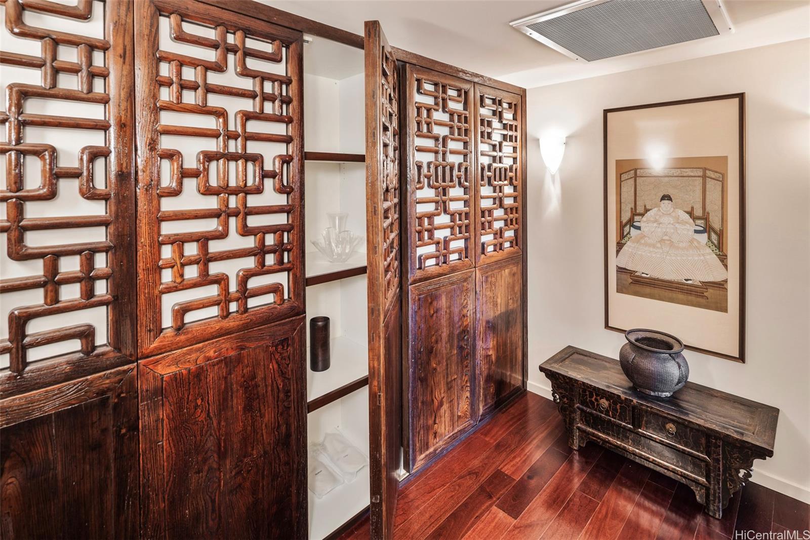 Kahala Beach condo # 101, Honolulu, Hawaii - photo 6 of 25