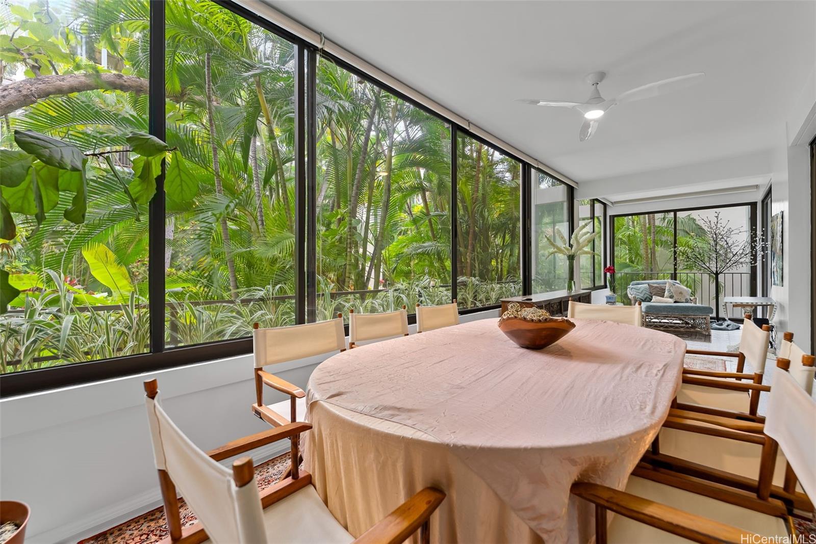 Kahala Beach condo # 1-127, Honolulu, Hawaii - photo 4 of 25