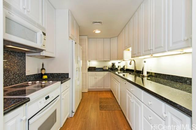 4999 Kahala Ave Honolulu - Rental - photo 6 of 14