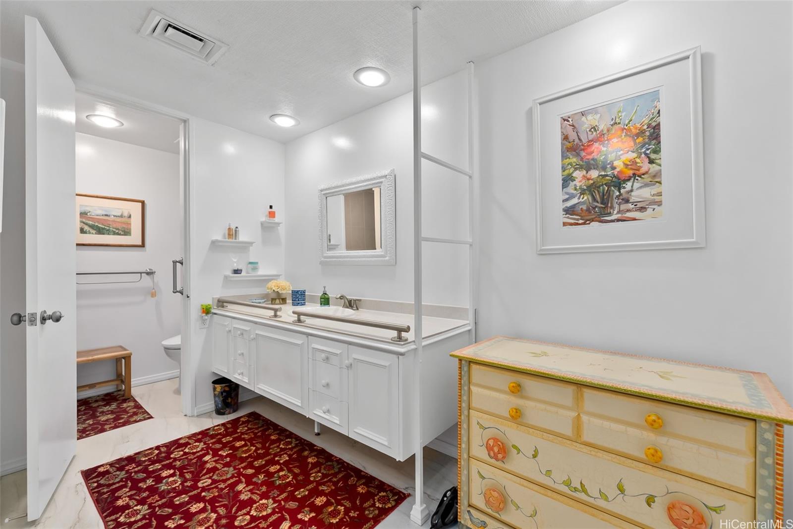 Kahala Beach condo # 2-127, Honolulu, Hawaii - photo 11 of 25