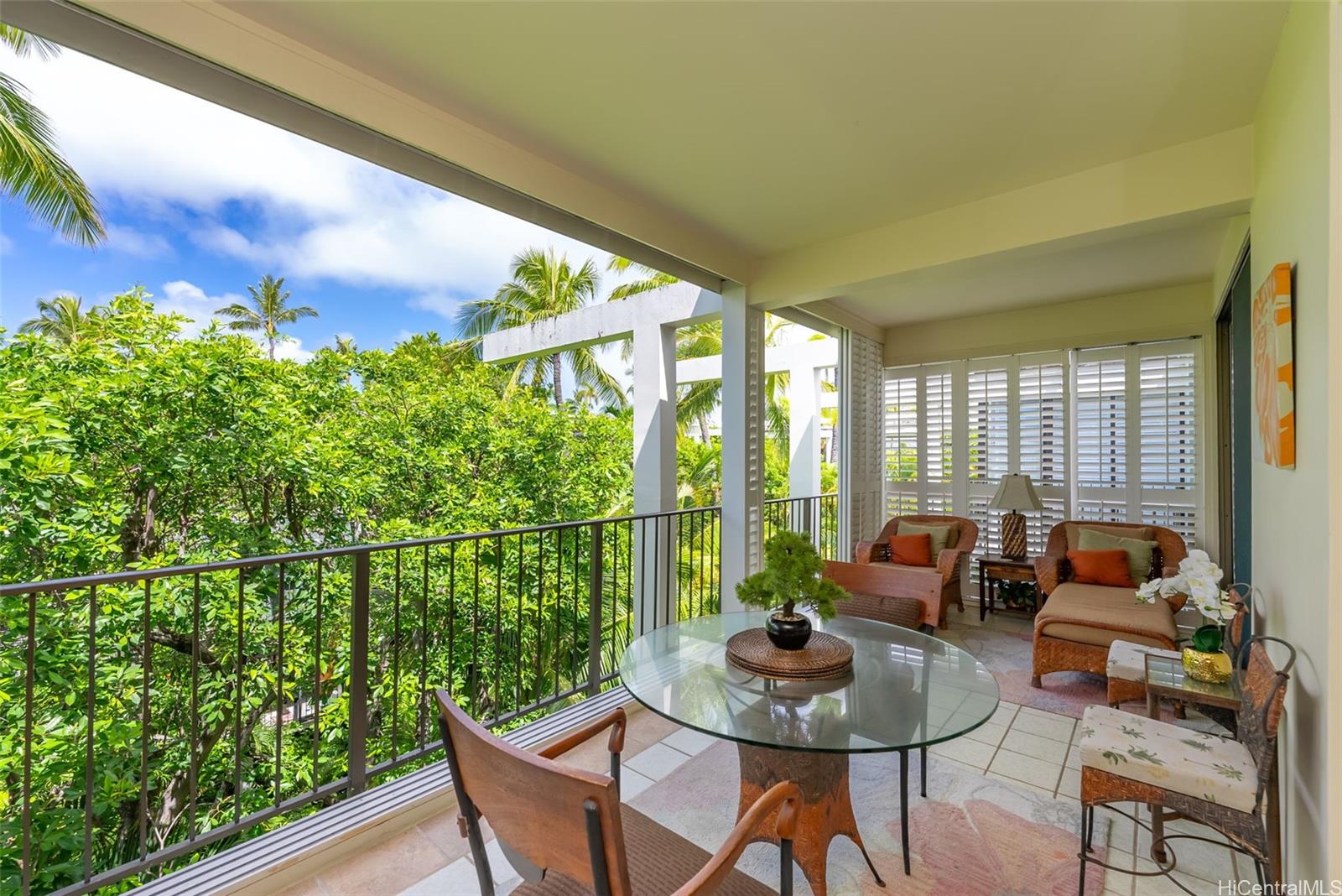 Kahala Beach condo # 2-424, Honolulu, Hawaii - photo 2 of 25