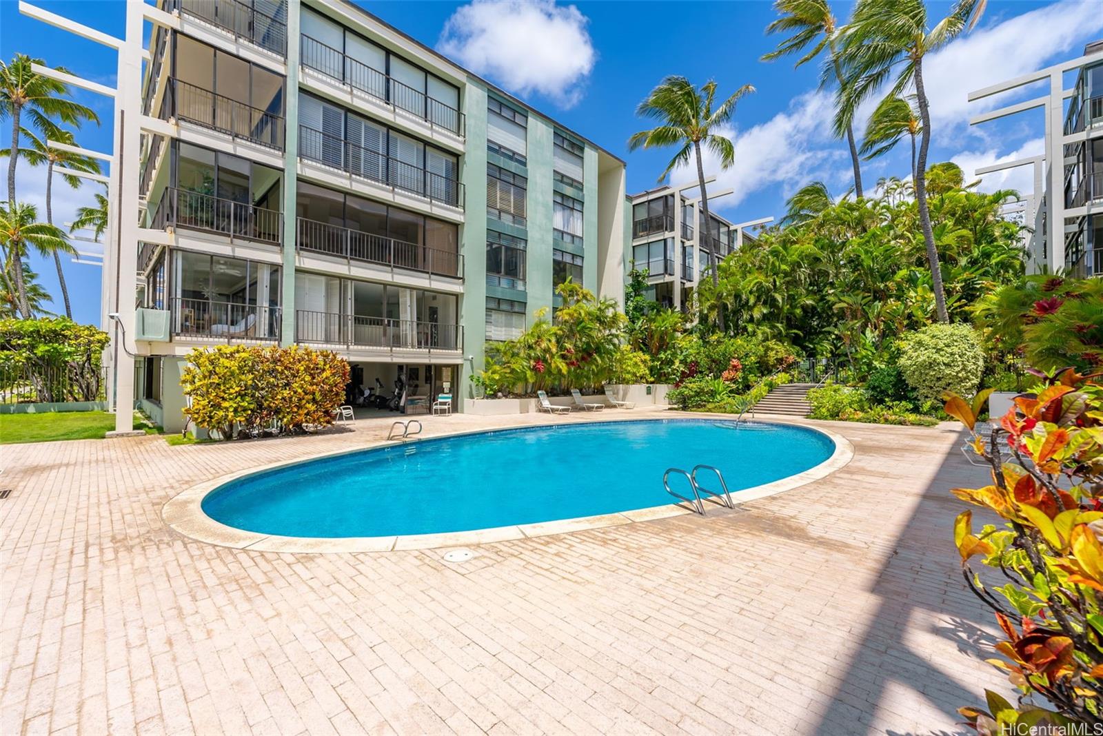 Kahala Beach condo # 2-424, Honolulu, Hawaii - photo 22 of 25