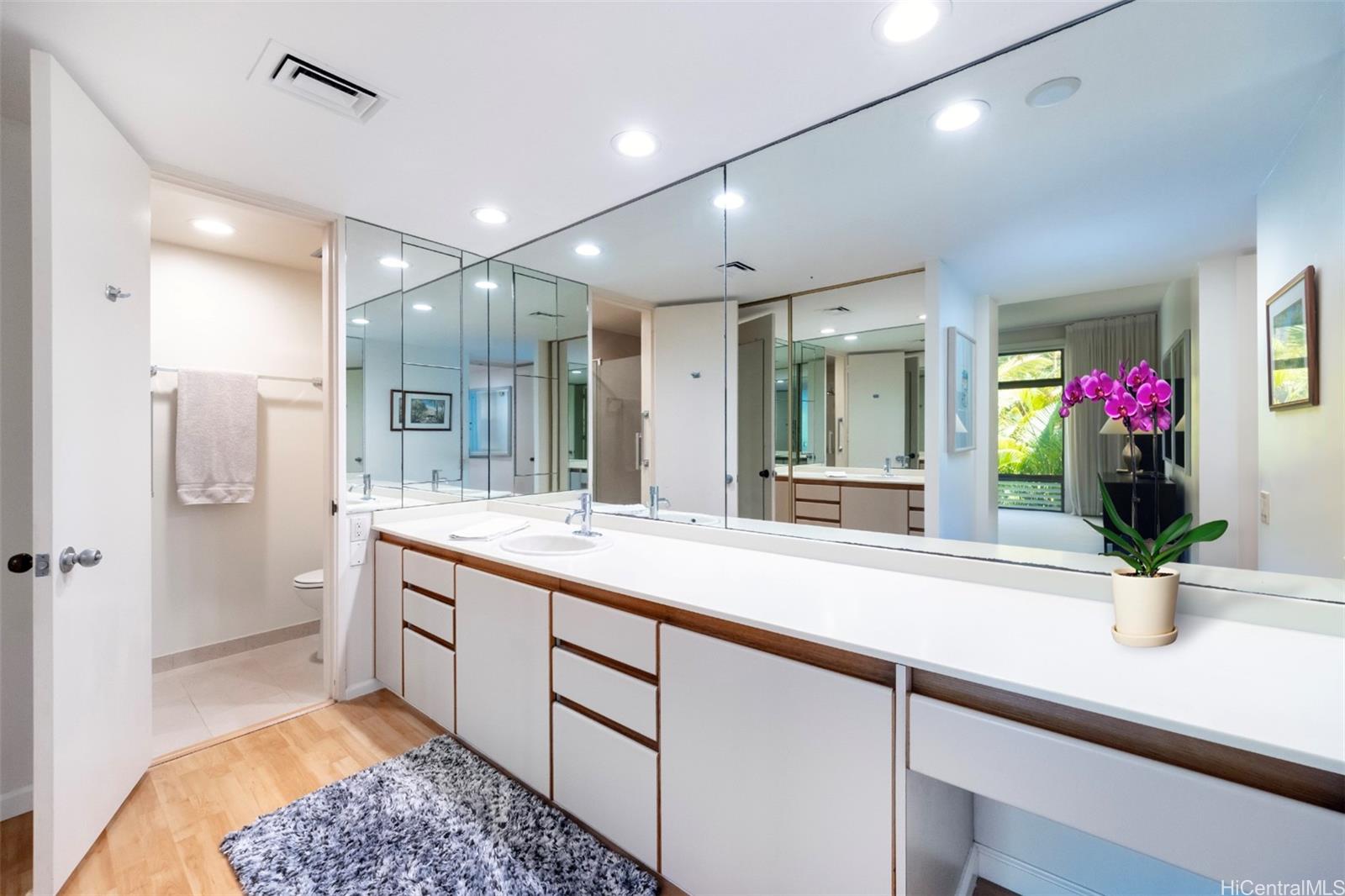 Kahala Beach condo # 324, Honolulu, Hawaii - photo 15 of 25