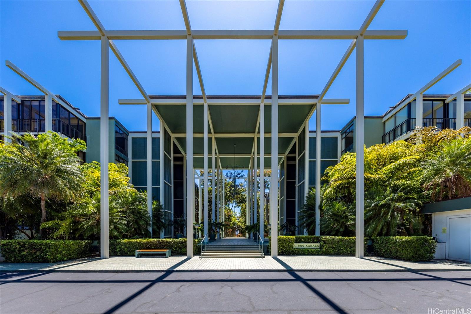 Kahala Beach condo # 324, Honolulu, Hawaii - photo 24 of 25