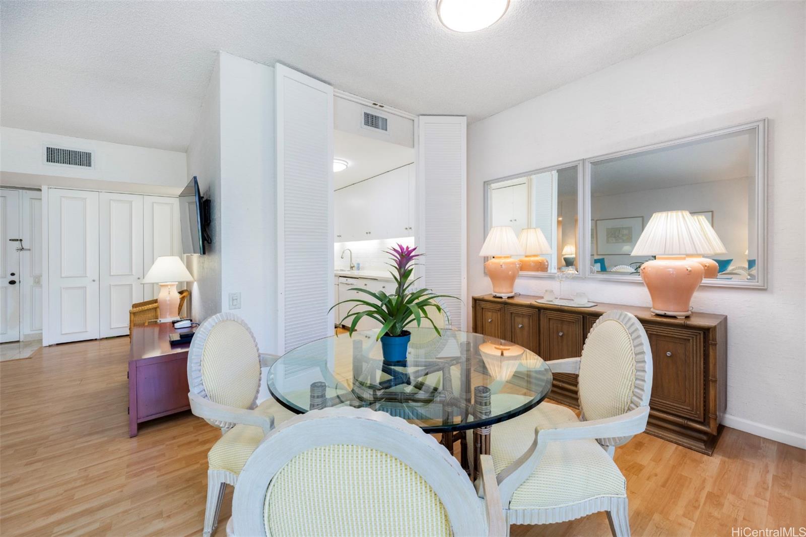 Kahala Beach condo # 324, Honolulu, Hawaii - photo 10 of 25