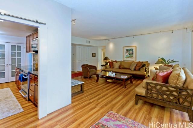 4999 Kahala Ave Honolulu - Rental - photo 2 of 13