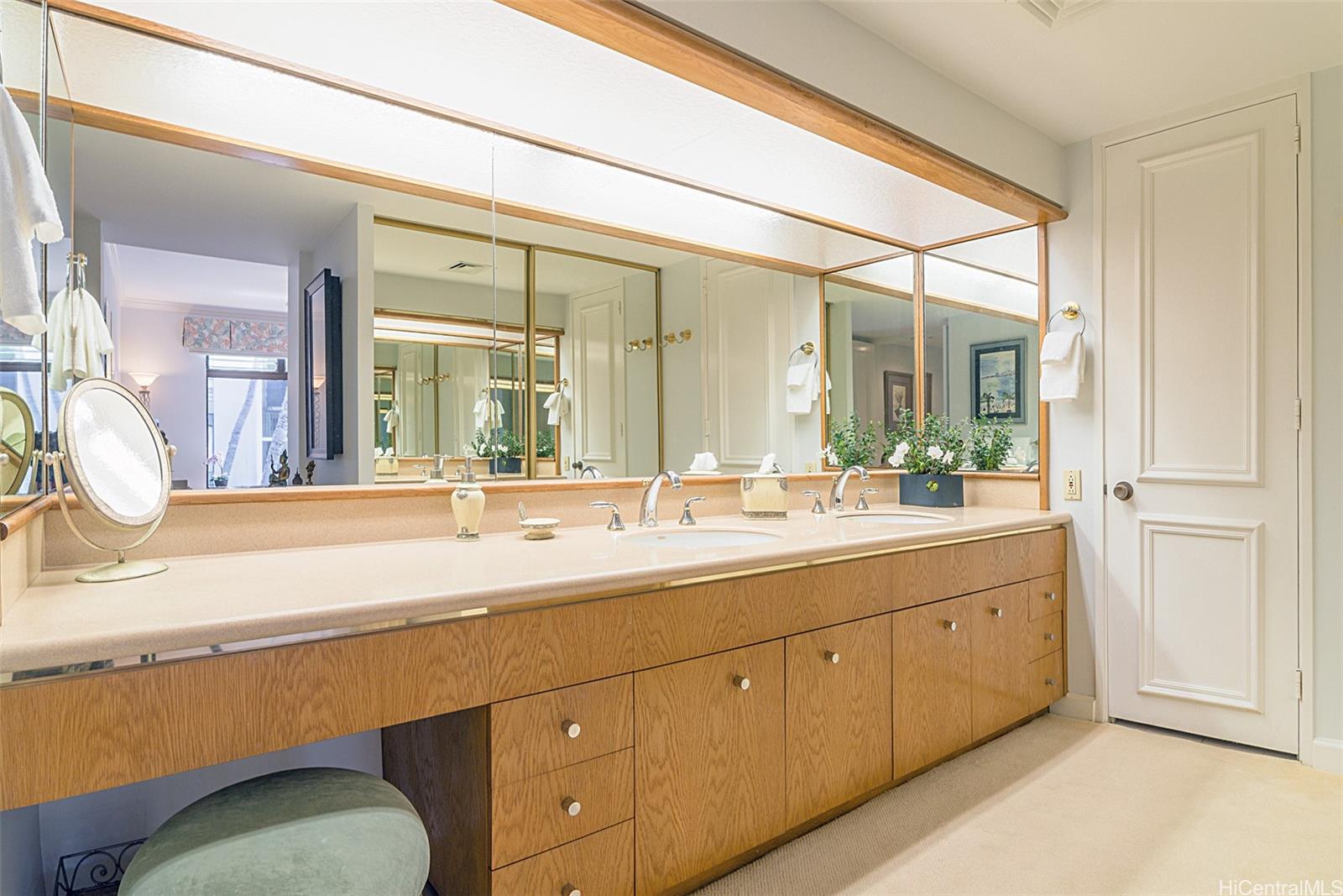 Kahala Beach condo # 350, Honolulu, Hawaii - photo 13 of 21