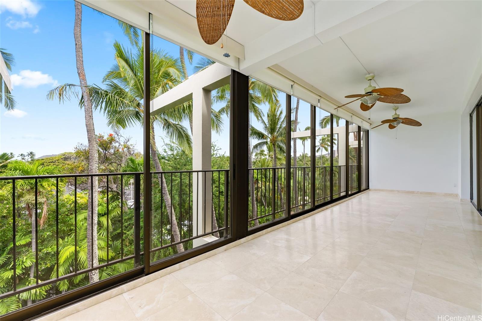 4999 Kahala Ave Honolulu - Rental - photo 2 of 22